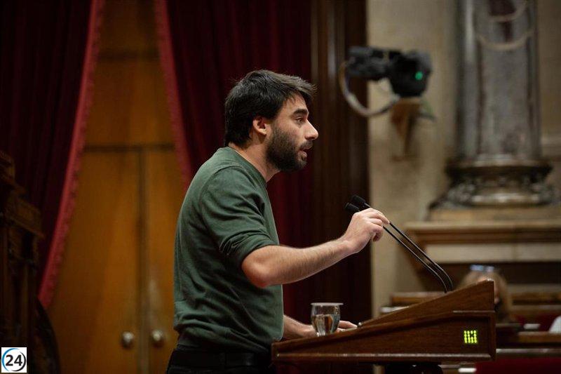 Líderes catalanes sancionados por Podem abandonan el partido para unirse a comuns como única militancia.