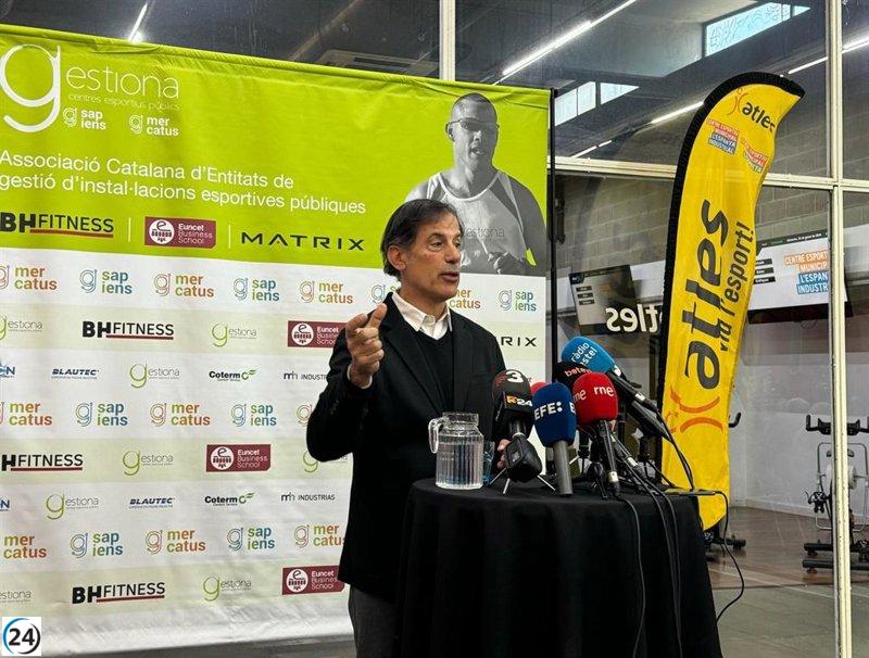 Gimnasios barceloneses apuestan por limitar a 3 minutos el tiempo de ducha por usuario debido a la sequía