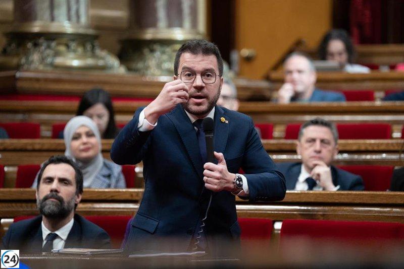 Aragonès amenaza con retirar apoyo al PSC si se detiene proyecto del Hard Rock y bloquea Presupuestos.