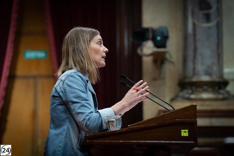 Los Comuns darán tiempo al Govern a pesar de refugiarse en el Hard Rock hasta el último momento.