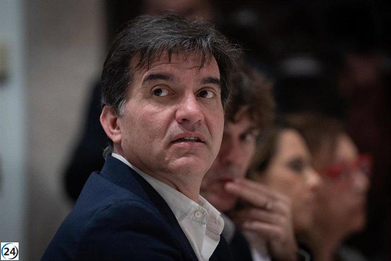 Sabrià critica acceso de interno de Mas d'Enric a cuchillos