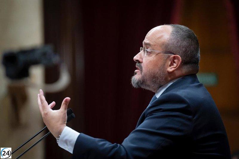 Fernández critica a los defensores del medio ambiente por imponer su visión en el mundo rural.