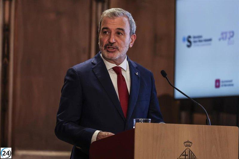 Collboni destaca a Barcelona como el corazón de una metrópoli de 5 millones.