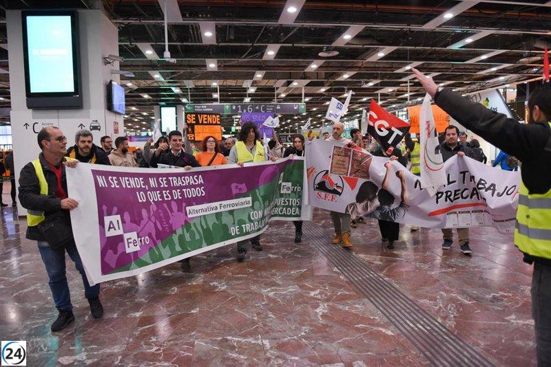 Renfe despide a uno de los trabajadores implicados en la cancelación de trenes durante la huelga en Rodalies.