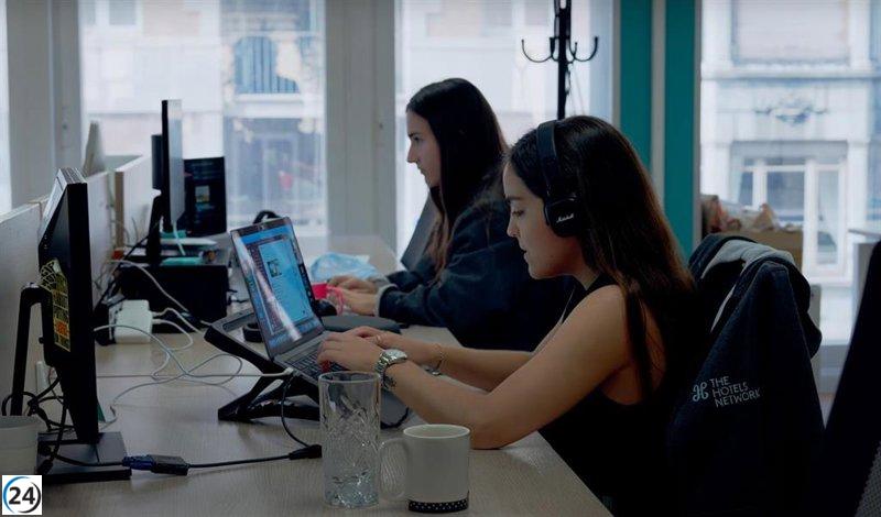 Lighthouse se hace con The Hotels Network, innovando el marketing hotelero a través de la inteligencia artificial.