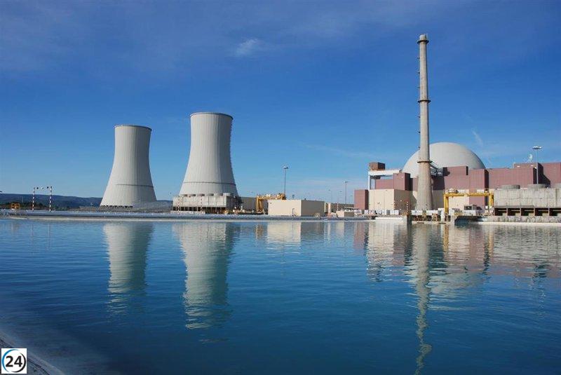 Centrales nucleares levantan protocolos de emergencia al restablecerse el suministro eléctrico.