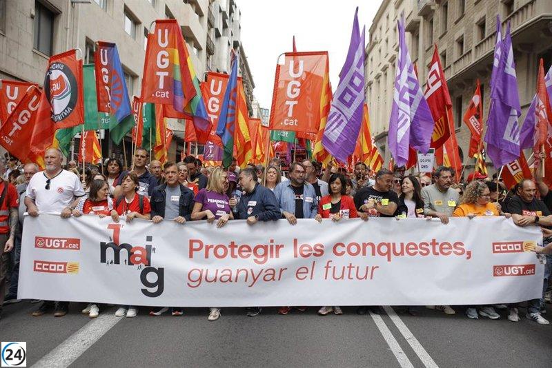 Inicio de la gran manifestación del 1 de Mayo en Cataluña, liderada por UGT y CC.OO.