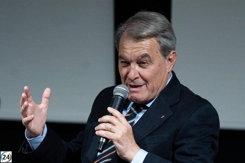 Mas podría sumar al PSOE y a Rajoy en su demanda judicial.