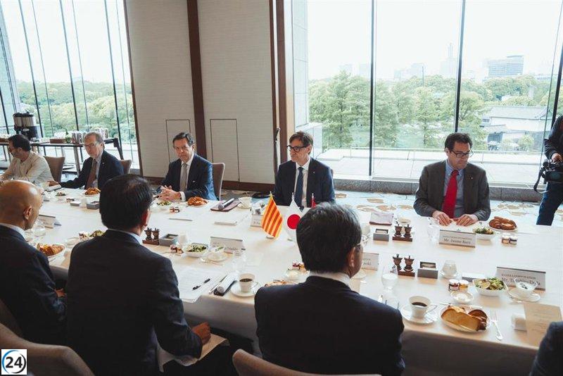 Illa dialoga con empresas japonesas en su visita a Japón.