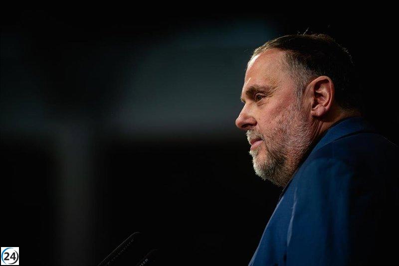 Junqueras advierte sobre el riesgo inminente para la democracia en España si no se implementa la Amnistía.