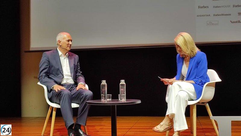 Haupt (Seat) aboga por un marco que respalde a las empresas para fortalecer su competitividad.