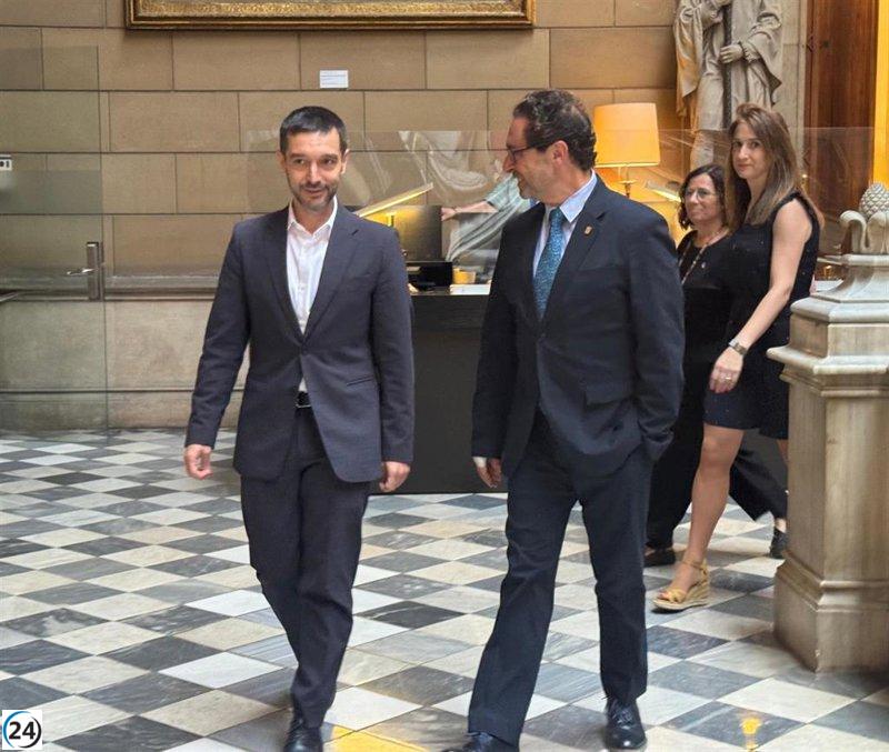 Bustinduy replica a Trump: 