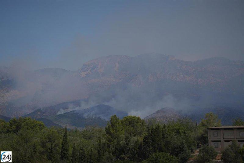 Incendio en Tarragona consume 2.899 hectáreas y sigue fuera de control.