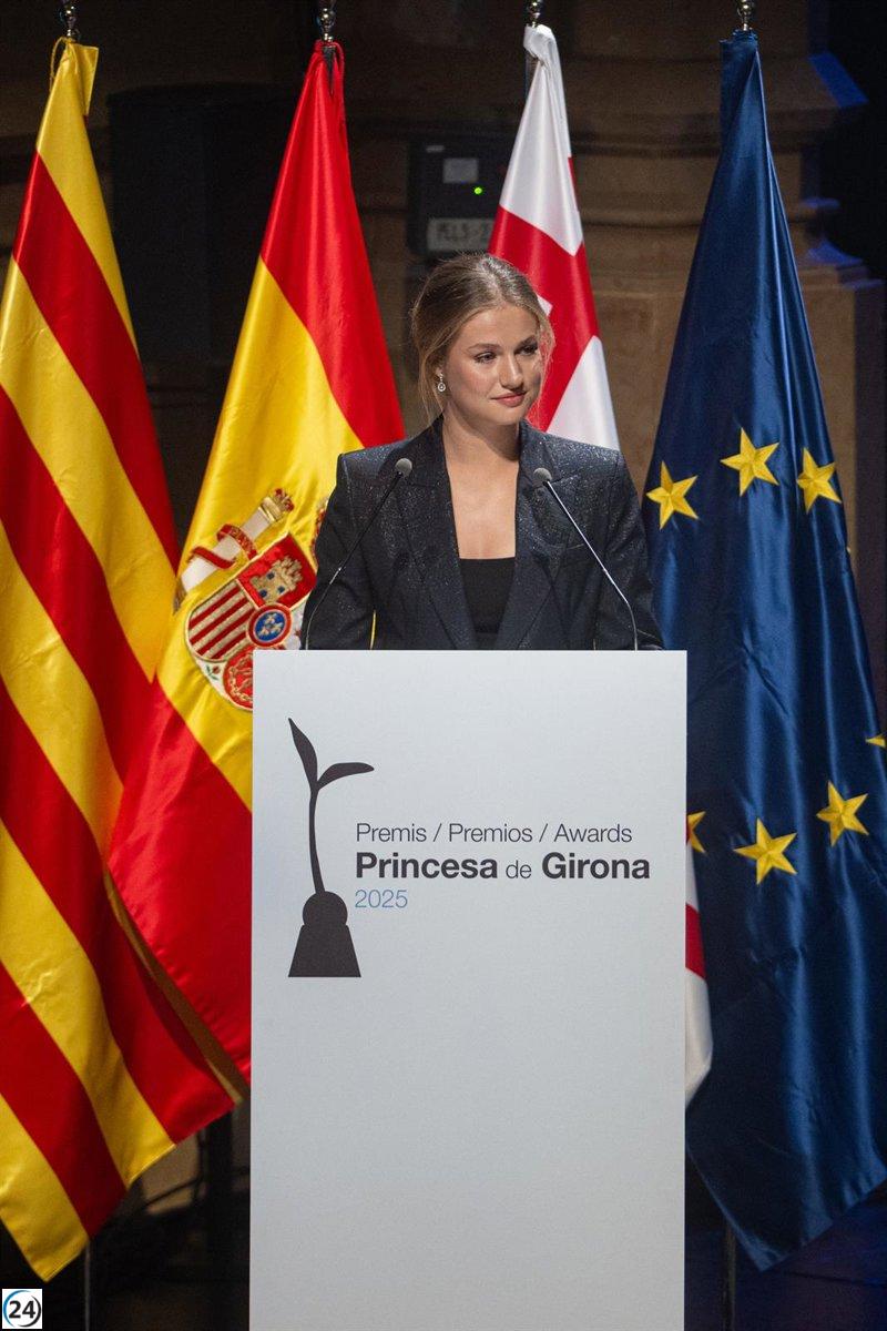La Princesa Leonor resalta a los galardonados de los Premios Princesa de Girona 2025 ante los retos del mundo actual.
