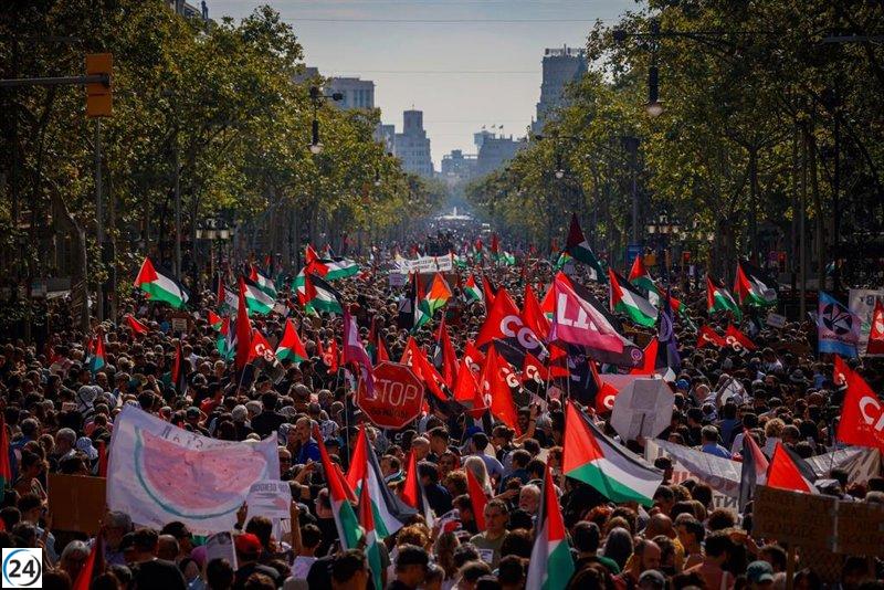 Inicia en Barcelona la protesta por la prohibición del comercio de armas hacia Israel.