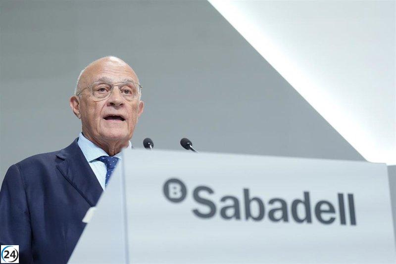 Oliu (Sabadell) anima a los accionistas vacilantes a desechar las propuestas de la OPA.
