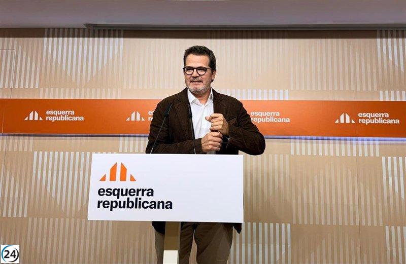 ERC critica a Illa por priorizar su lealtad al Rey sobre las necesidades de Tarragona tras las inundaciones.