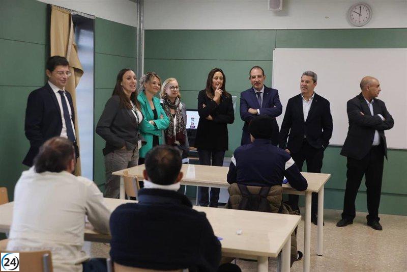 Espadaler y Niubó destacan la importancia de la educación en el Centro de Formación de Lledoners, Barcelona.