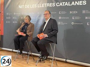 La Nit de Santa Llúcia se reinventa como la Nit de les Lletres Catalanes, gracias a Òmnium y el IEC.