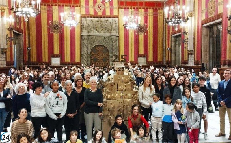 Collboni conmemora el 25 aniversario del innovador programa 'Escoles + Sostenibles' en Barcelona.