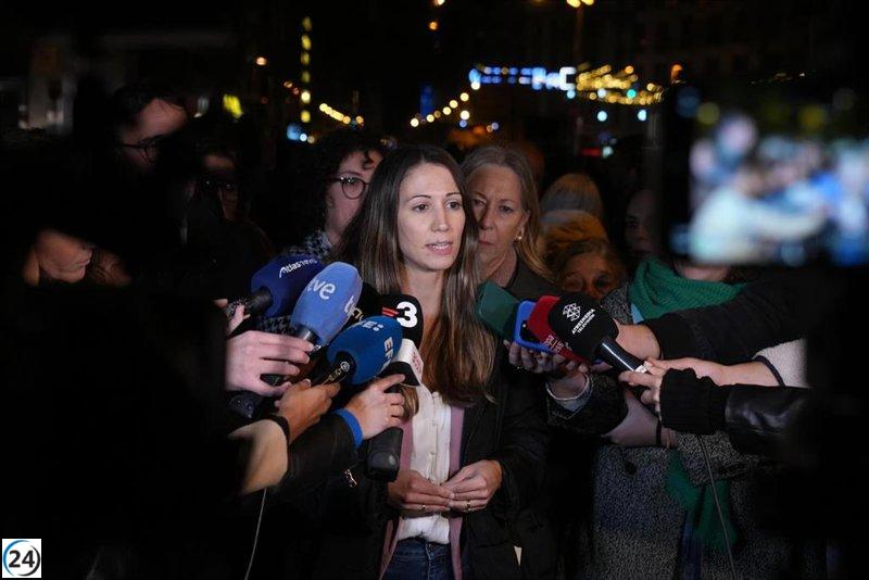 Toronjo (Junts) rechaza la vinculación entre inmigración y violencia de género.