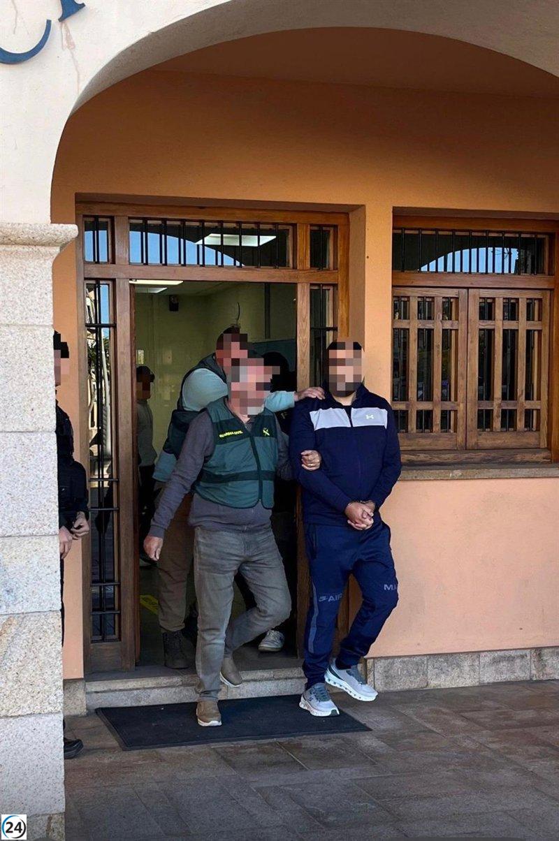 Arresto en Maçanet de la Selva por un caso de fraude internacional vinculado a Marruecos.