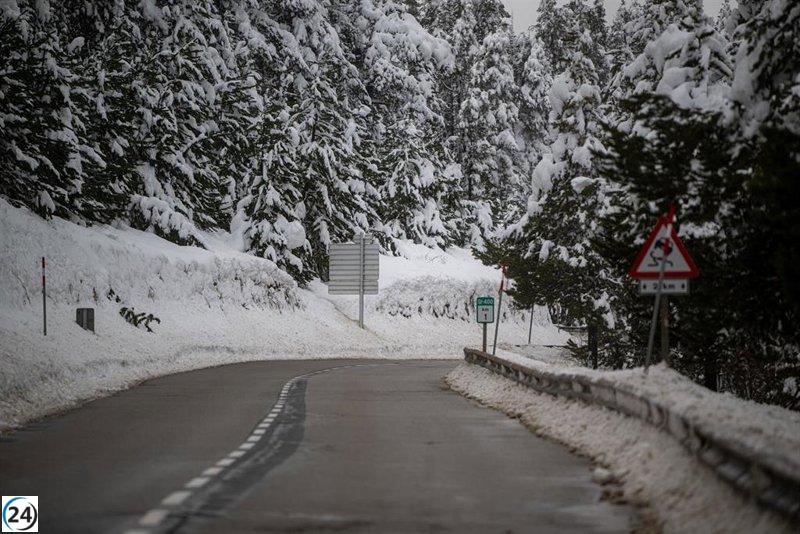 Vuelve la normalidad al tráfico en las carreteras de Cataluña tras las nevadas.