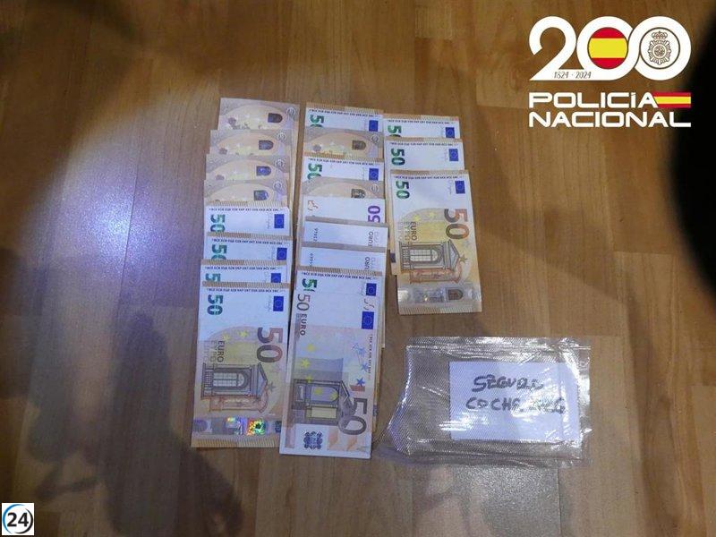 Arrestan a un joven de 25 años en Cornellà por defraudar más de 150.000 euros a bancos.