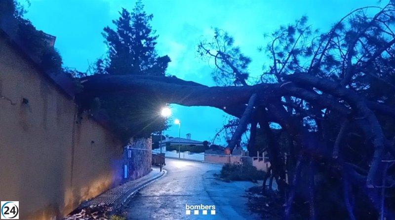 Lluvias causan 243 intervenciones de los Bomberos hasta este domingo por la mañana, siendo Lleida la más afectada.