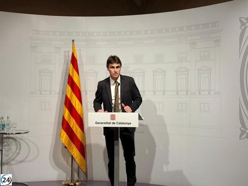 Junts llevará al Parlament su propuesta de reducir el IRPF y critica al Govern por su falta de claridad.