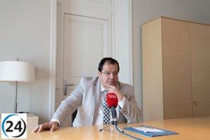 Elena refuerza flota de Bombers de la Generalitat con 70 nuevos camiones.