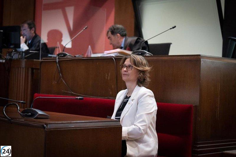 Inhabilitan a Serret por desobedecer en el 1-O