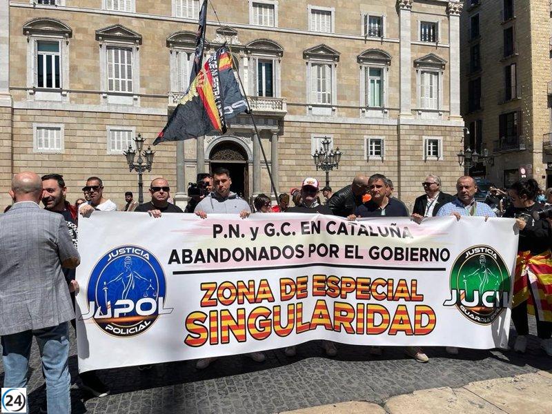 PP, Cs y Valents respaldan manifestación a favor de la policía en Barcelona.