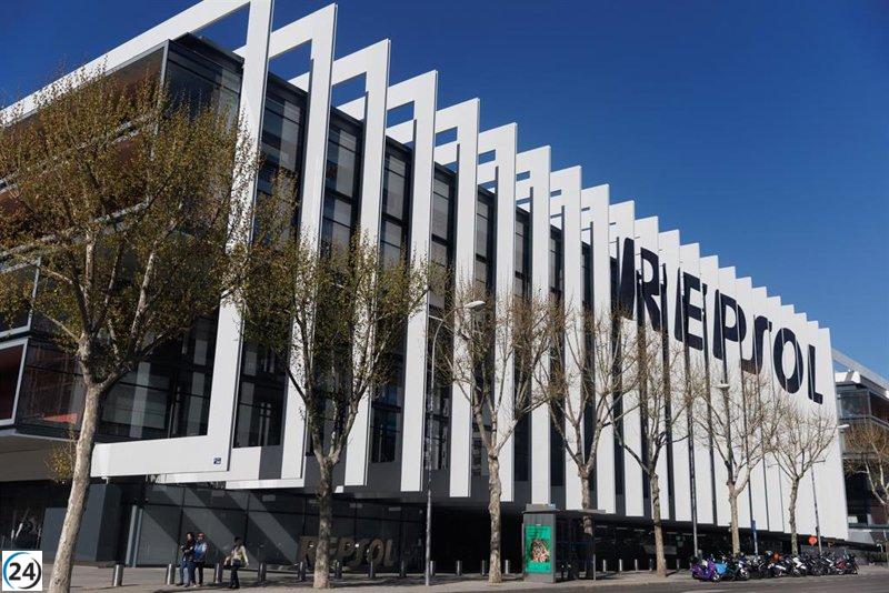 La Generalitat vende su participación en Petrocat a Repsol.