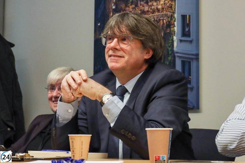 El Supremo respalda procesamiento de Puigdemont por desobediencia y malversación.