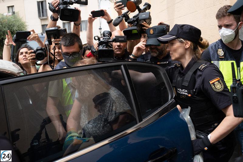 Alcaldesa de Sitges detenida por subvenciones irregulares.