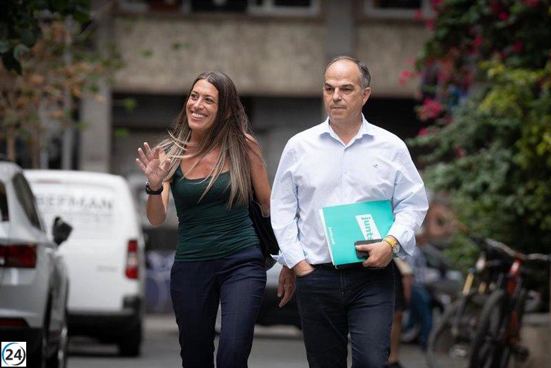 Junts niega cualquier contacto oficial de dirigentes del PSOE o Sumar