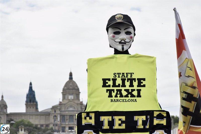 Élite Taxi pretende “cerrar” rutas hacia Barcelona, Puerto y Aeropuerto entre el 1 y 4 de septiembre.