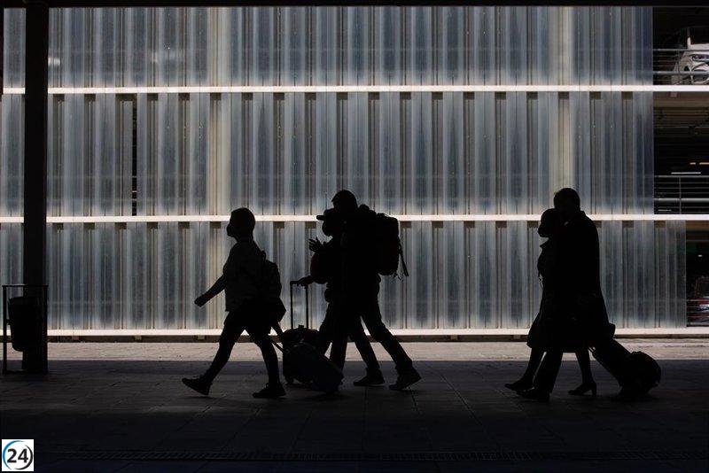 Finaliza la huelga de vigilantes del Aeropuerto de Barcelona tras larga reunión