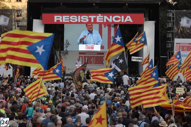 Òmnium reafirma demanda de amnistía en acto por el 1-O: