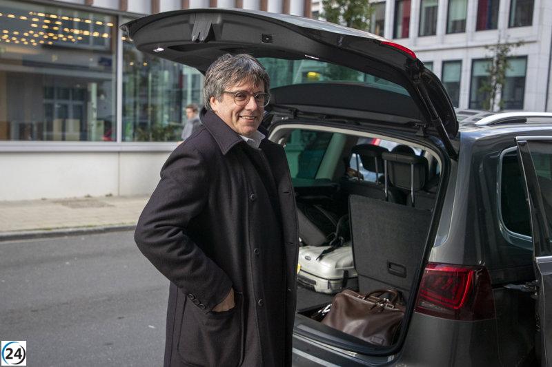 Juez lidera pesquisa contra Puigdemont e imputa a Rovira por disturbios de Tsunami Democràtic