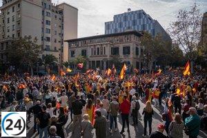 Manifestación en Barcelona contra la amnistía culmina frente a la Delegación del Gobierno entre consignas de 'Fuera'