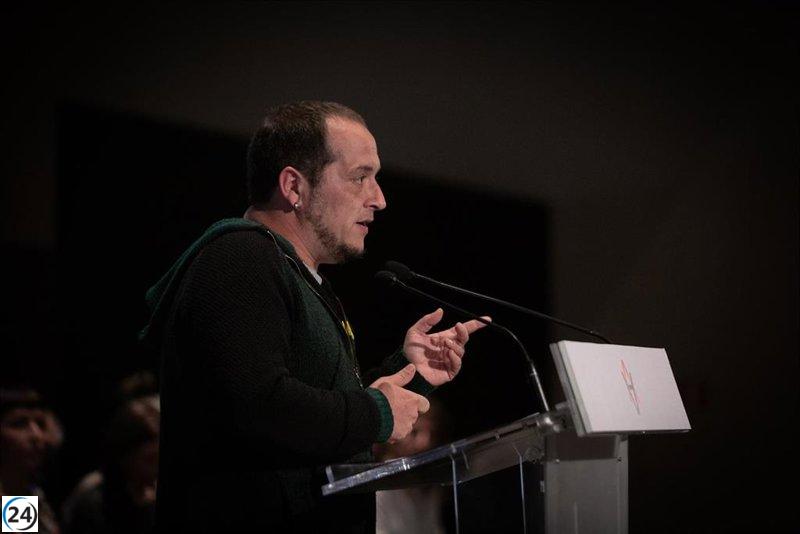 David Fernàndez, exdiputado de la CUP, expresa su repulsión después de que su teléfono fuera intervenido.