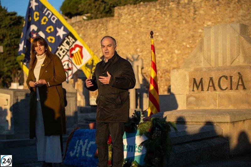 Turull (Junts) critica la falta de relevancia y la contradicción en el discurso del Rey, quien muestra siempre una clara parcialidad.