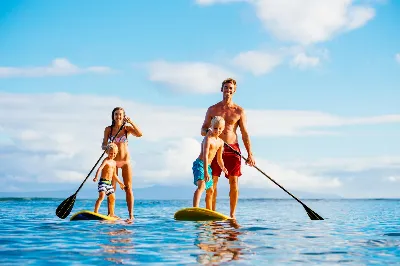 Las mejores actividades acuáticas para hacer en la Costa Dorada