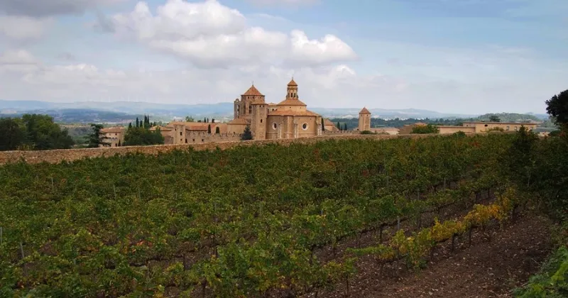 La historia detrás del Monasterio de Santa María de Poblet