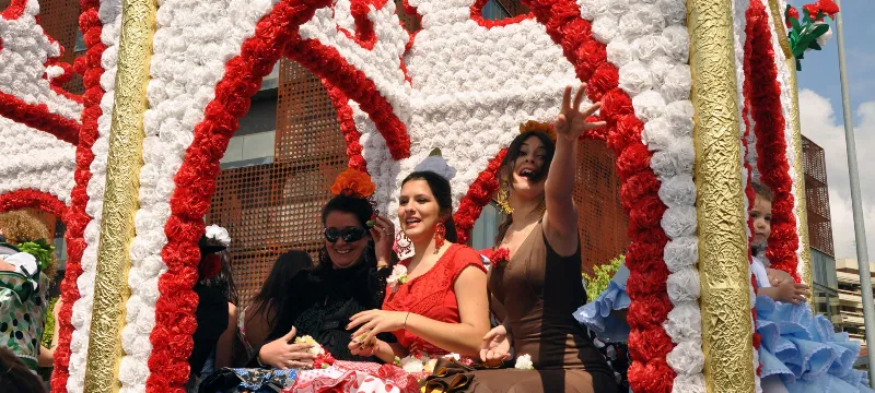 La Batalla de Flores: el mayor espectáculo de las fiestas de Gracia