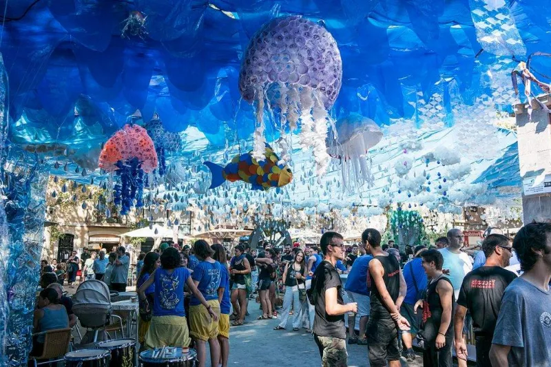 La decoración más original en las fiestas de Gracia