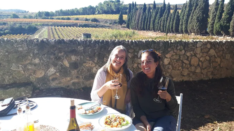 Explora las bodegas familiares del Penedès